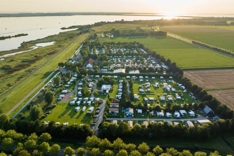 Camping 't Weergors vanuit de lucht