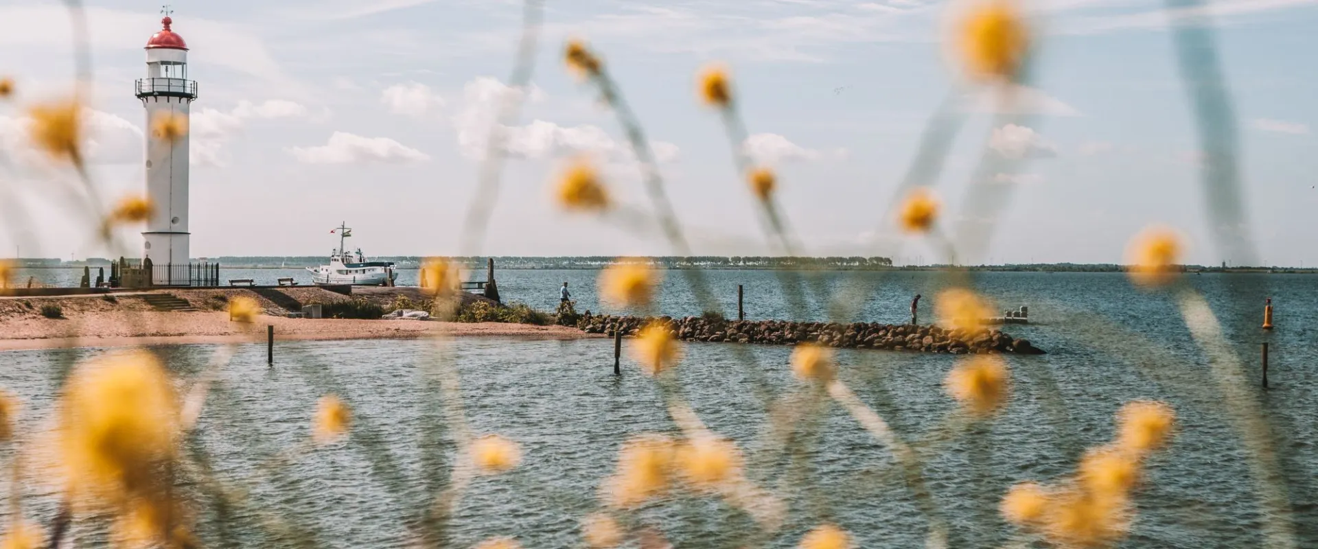 Hellevoetsluis Vuurtoren Kersje op de Taart op Stap